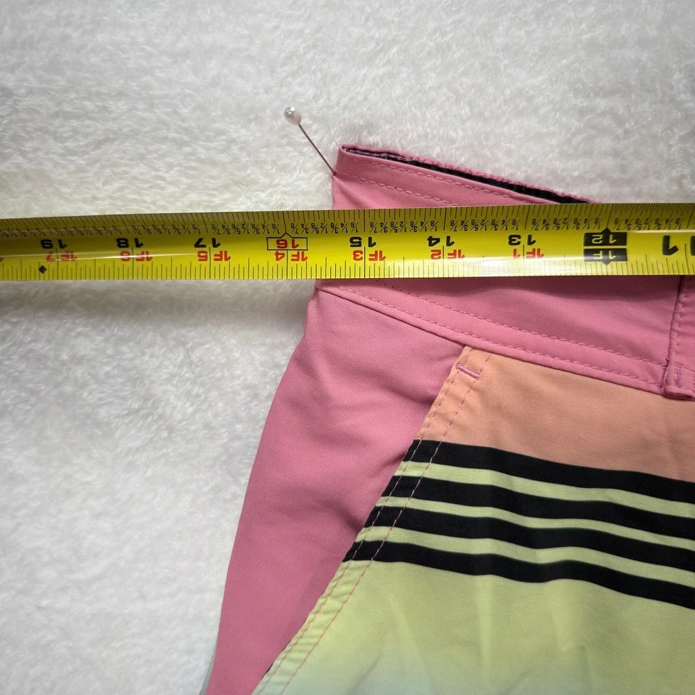 Body Glove Vapor Mens Board Shorts Size M/32 Pink Black Striped Swim Trunks Surf